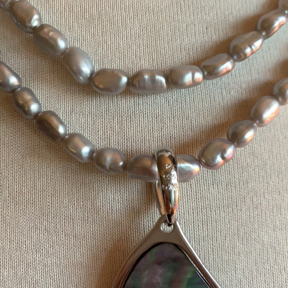 925 silver and Fresh water pearl and mother of pearl strand and pendant